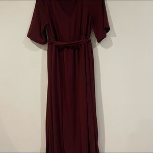 Burgundy maternity dress with tie, size small